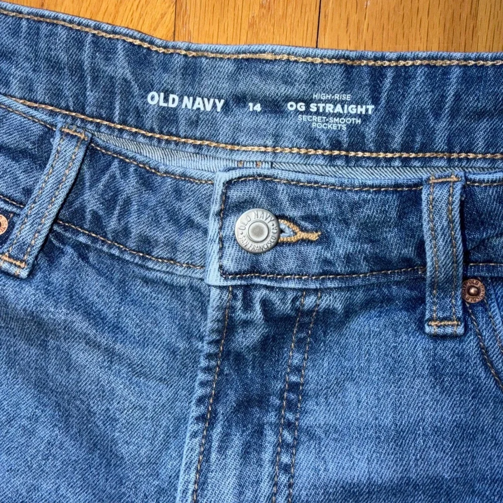 NEW‎ Old Navy OG Straight High-Rise Distressed Denim Shorts Stretch Blue Size 14